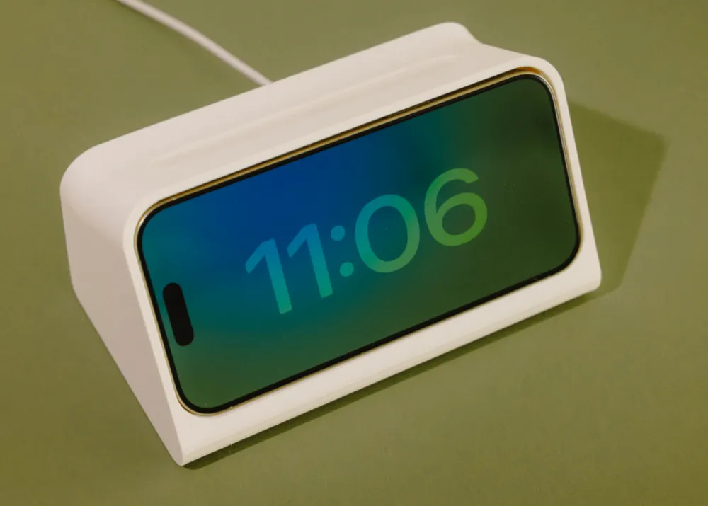 station de recharge nuit iPhone