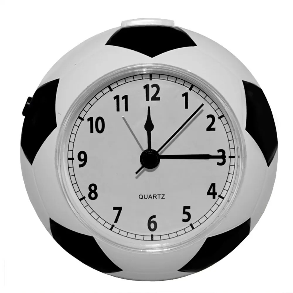Réveil enfant en forme de ballon de foot noir et blanc silencieux - Rituel Dodo.