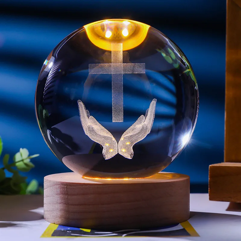 Veilleuse Boule de Cristal 3D – Sphère Céleste Gravée Laser sur Socle Bois LED – Image 8