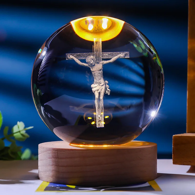 Veilleuse Boule de Cristal 3D – Sphère Céleste Gravée Laser sur Socle Bois LED – Image 2