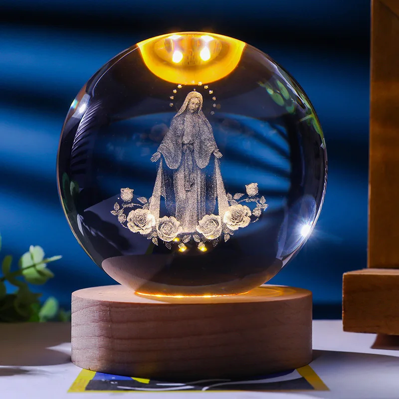 Veilleuse Boule de Cristal 3D – Sphère Céleste Gravée Laser sur Socle Bois LED – Image 9